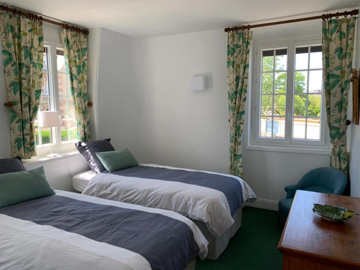 Villa Avec Jardin A Cabourg, Proche Plage Et Centre - Fr-1-487-324 Εξωτερικό φωτογραφία